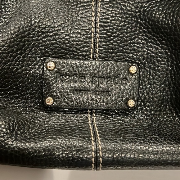 Kate spade purse with handle straps - Picture 2 of 13